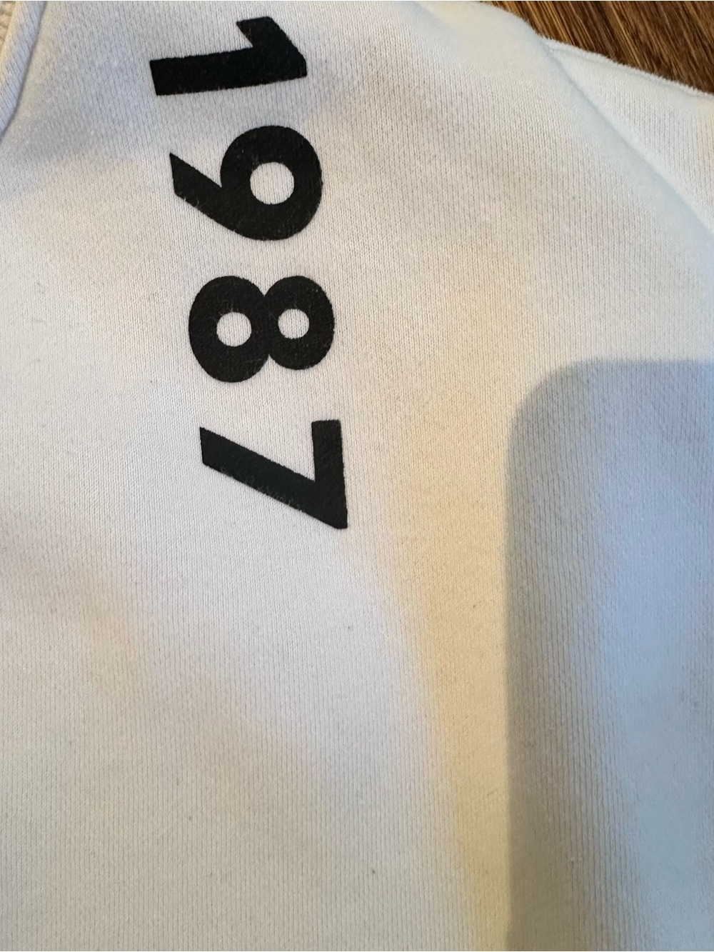 1987 Label BOS Crewneck Limited Edition #1/200 Signed - Picture 2 of 5